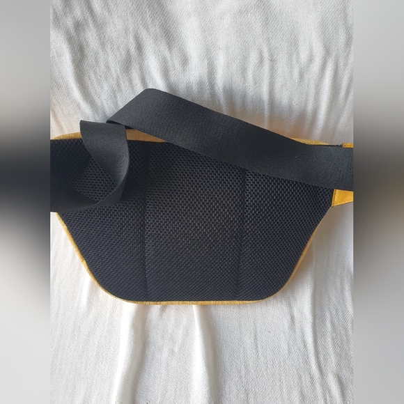 Fendi SARAH COLEMAN Vitello Grace Light Micro FF Vertigo Belt Bag Mimo - Picture 3 of 11